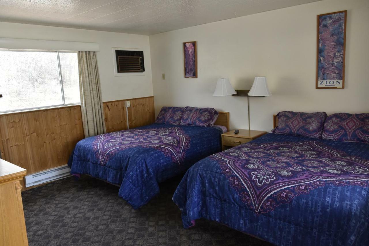 Golden Hills Motel 마운트 캐멀 졍션 외부 사진